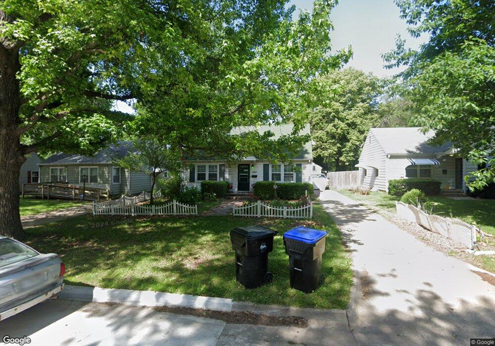 2021 SW High Ave, Topeka, KS 66604 - photo 1