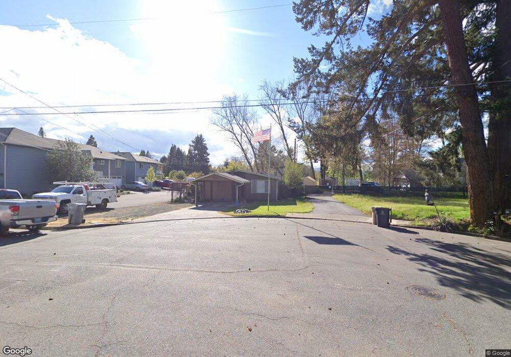 402 Short St, Grants Pass, OR 97527 - photo 1