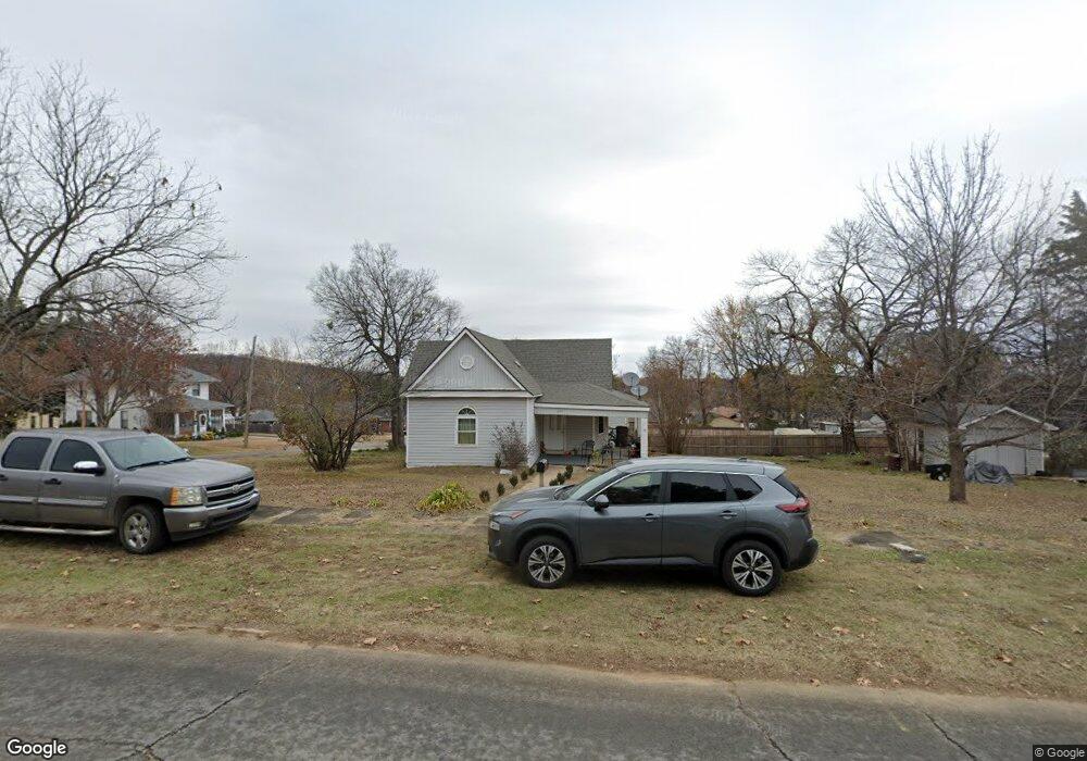 320 W Forrest Ave, Eufaula, OK 74432 - photo 1