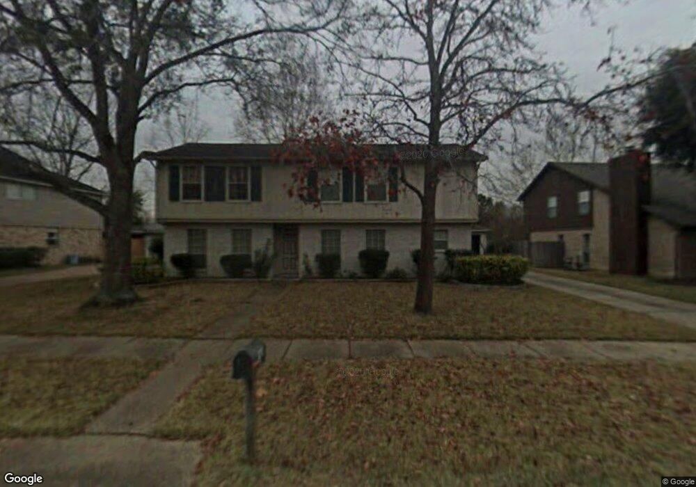 8203 Town Creek Dr, Houston, TX 77095 - photo 1