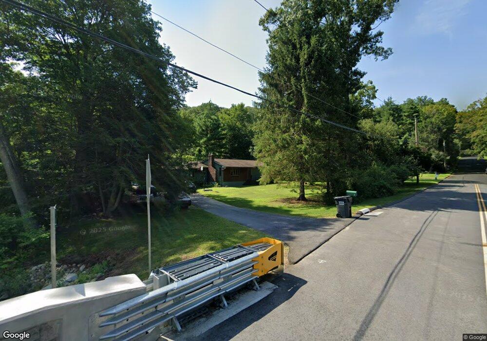 11 Dutton Rd, Oxford, CT 06478 - photo 1