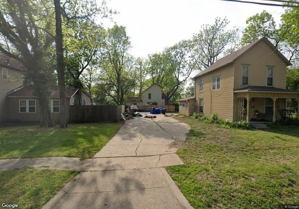 201 SW Franklin Ave, Topeka, KS 66606 - photo 1