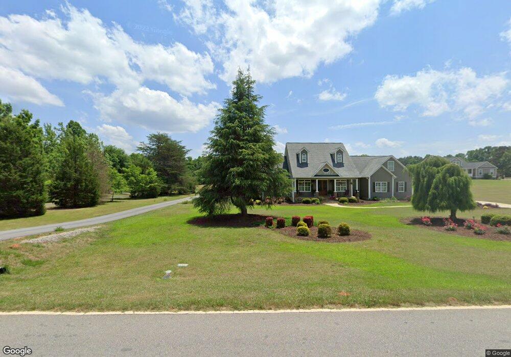 1060 Standing Rock Rd, Senoia, GA 30276 - photo 1