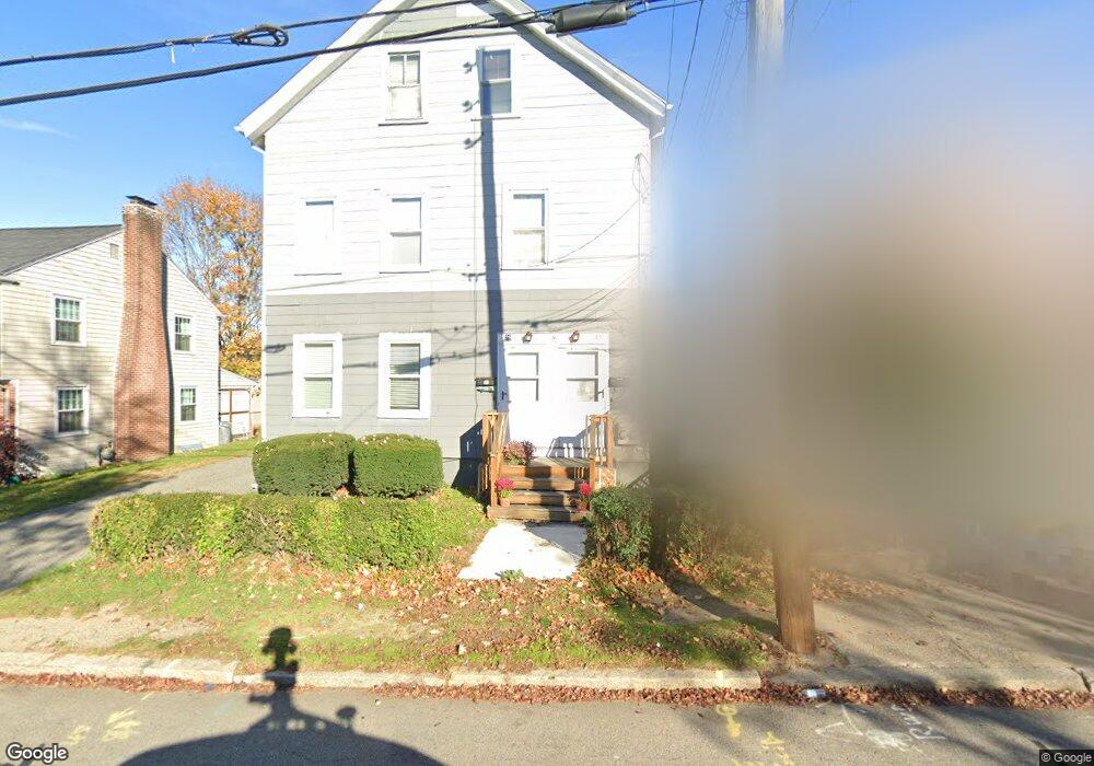 27 Pidge Ave, Pawtucket, RI 02860 - photo 1