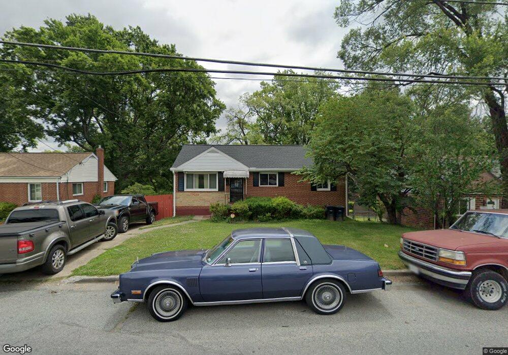 908 Brooke Rd, Capitol Heights, MD 20743 - photo 1