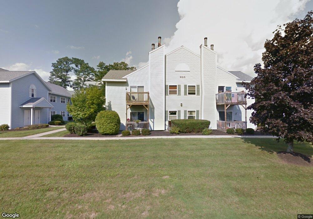 904 Cambridge Manor Dr, Schenectady, NY 12302 - photo 1