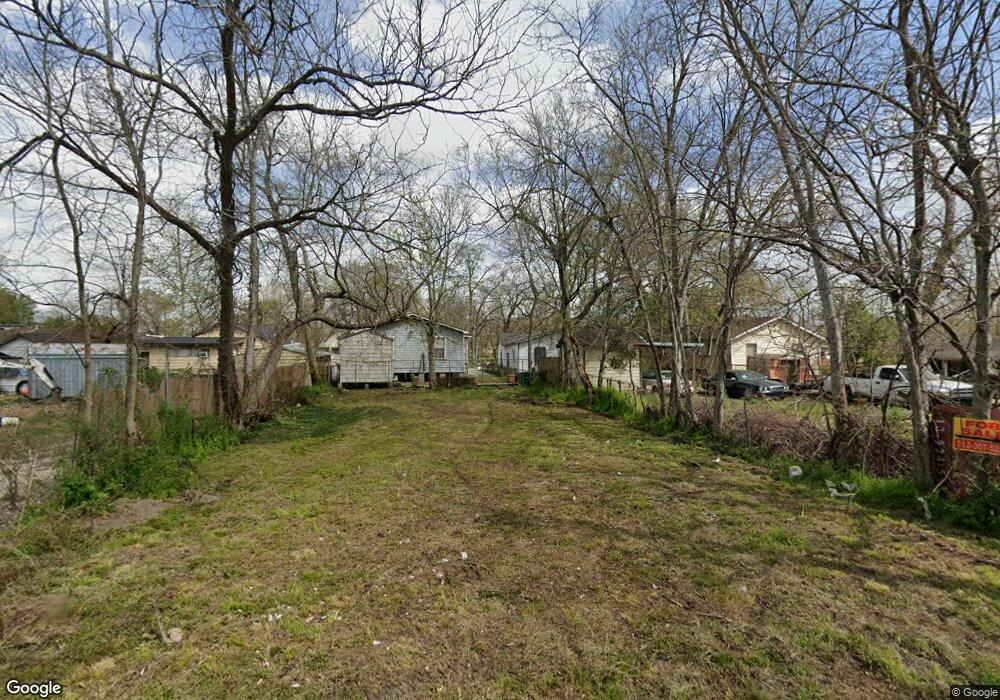 3207 Jewel St, Houston, TX 77026 - photo 1