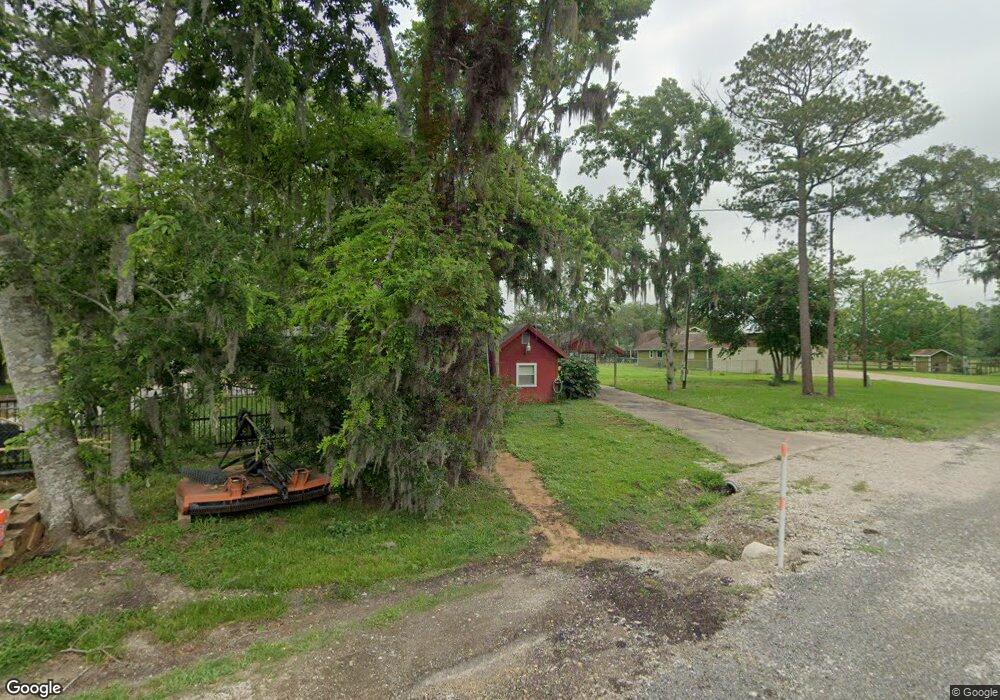 4938 Wells Rd, Brazoria, TX 77422 - photo 1