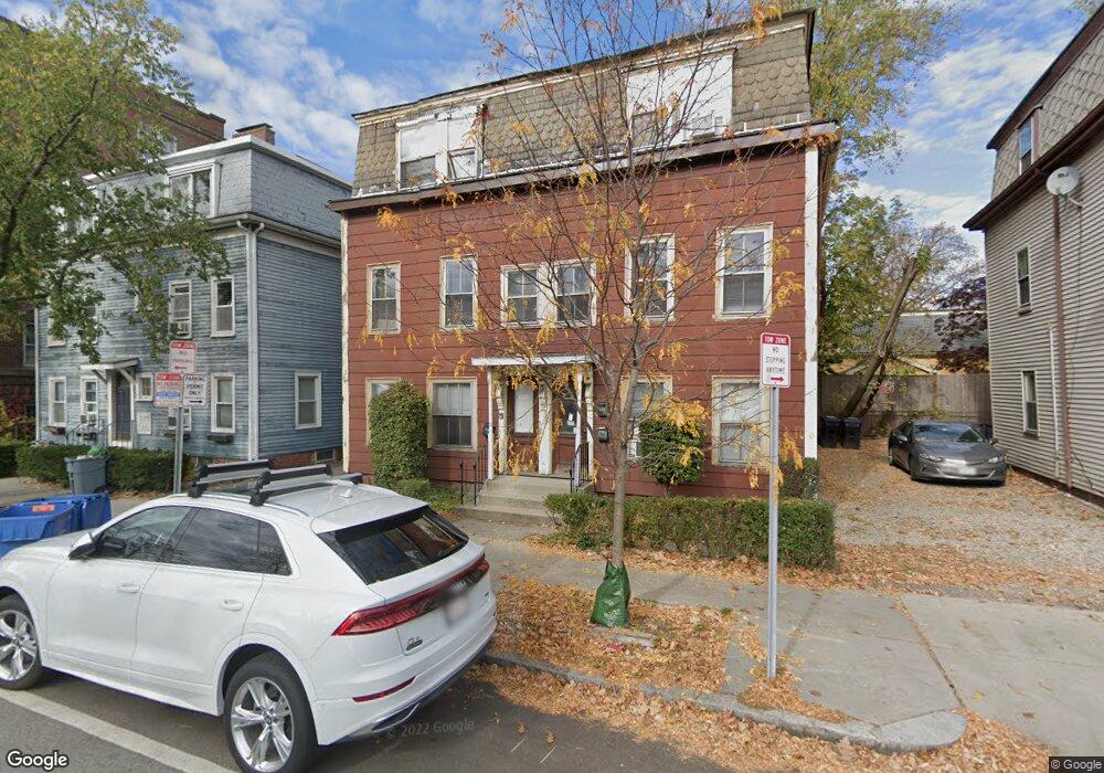 193 Mount Auburn St unit 2, Cambridge, MA 02138 - photo 1