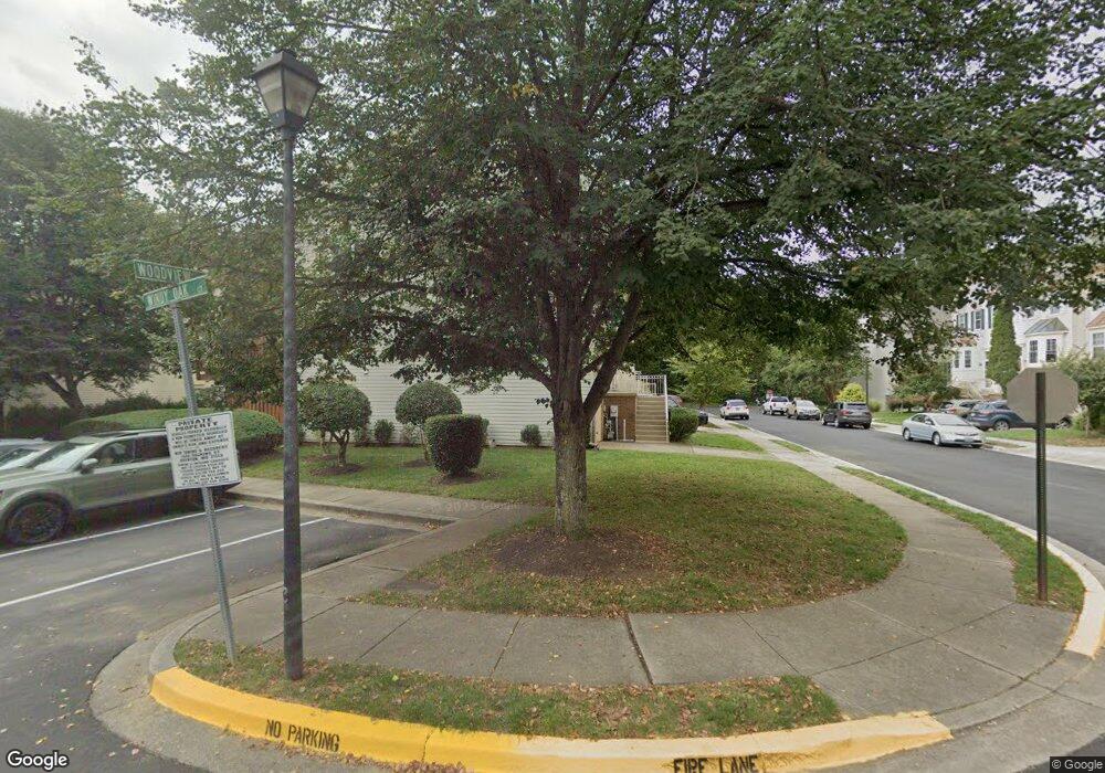 1601 Woodview Ct, Crofton, MD 21114 - photo 1