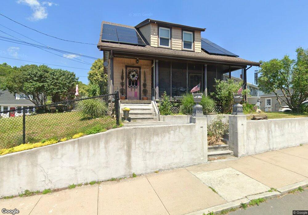 23 Maple St, Lynn, MA 01904 - photo 1