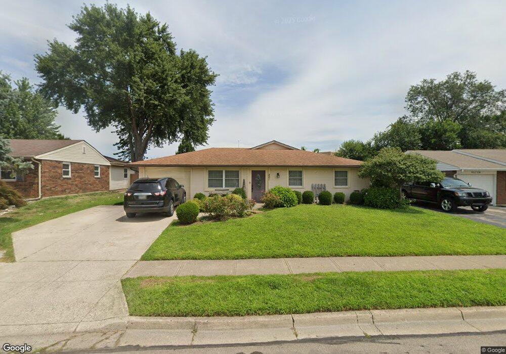 861 Colorado Dr, Xenia, OH 45385 - photo 1