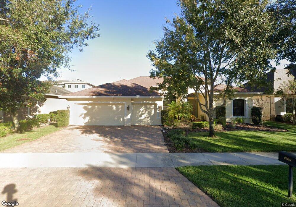 15718 Oakleaf Run Dr, Lithia, FL 33547 - photo 1