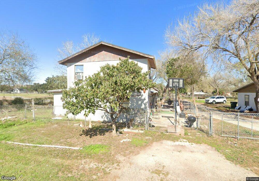 704 E Mile 11 N, Weslaco, TX 78599 - photo 1