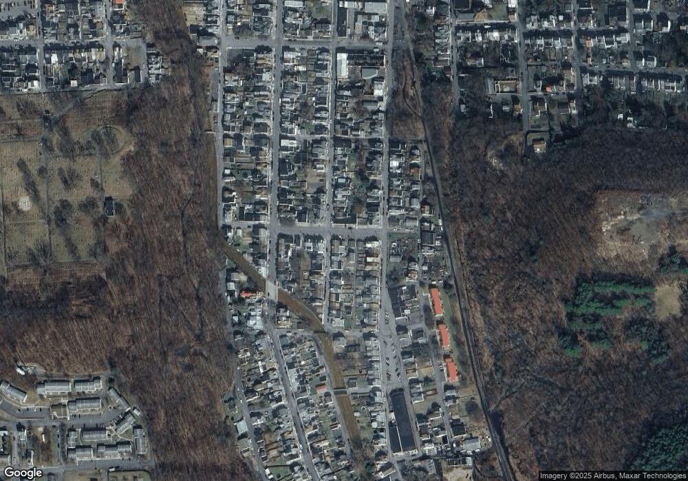 201 S Franklin St, Shamokin, PA 17872 - photo 1