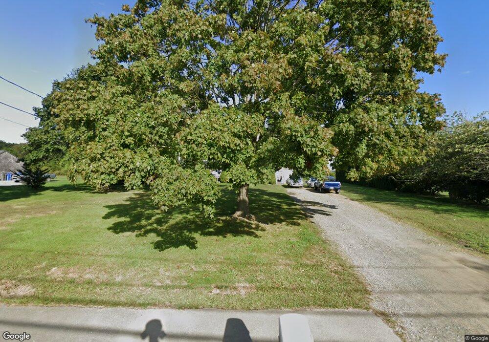 118 3rd Beach Rd, Middletown, RI 02842 - photo 1