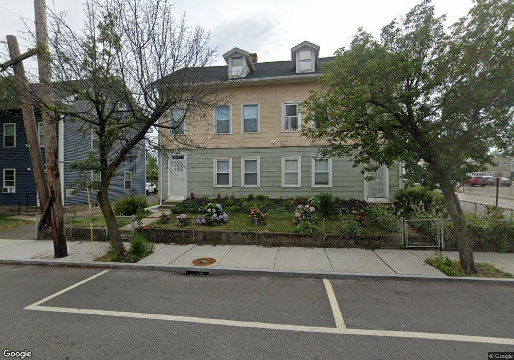 36-42-42 Broad St unit 2, Cumberland, RI 02864 - photo 1