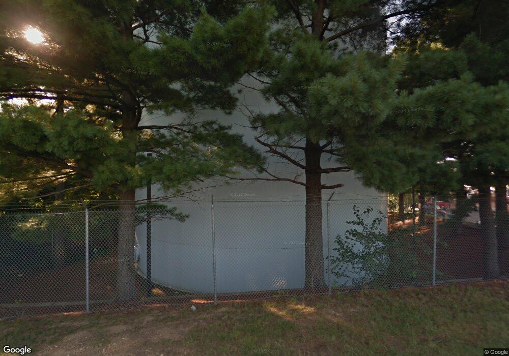 1071 E Broad St, Falls Church, VA 22044 - photo 1