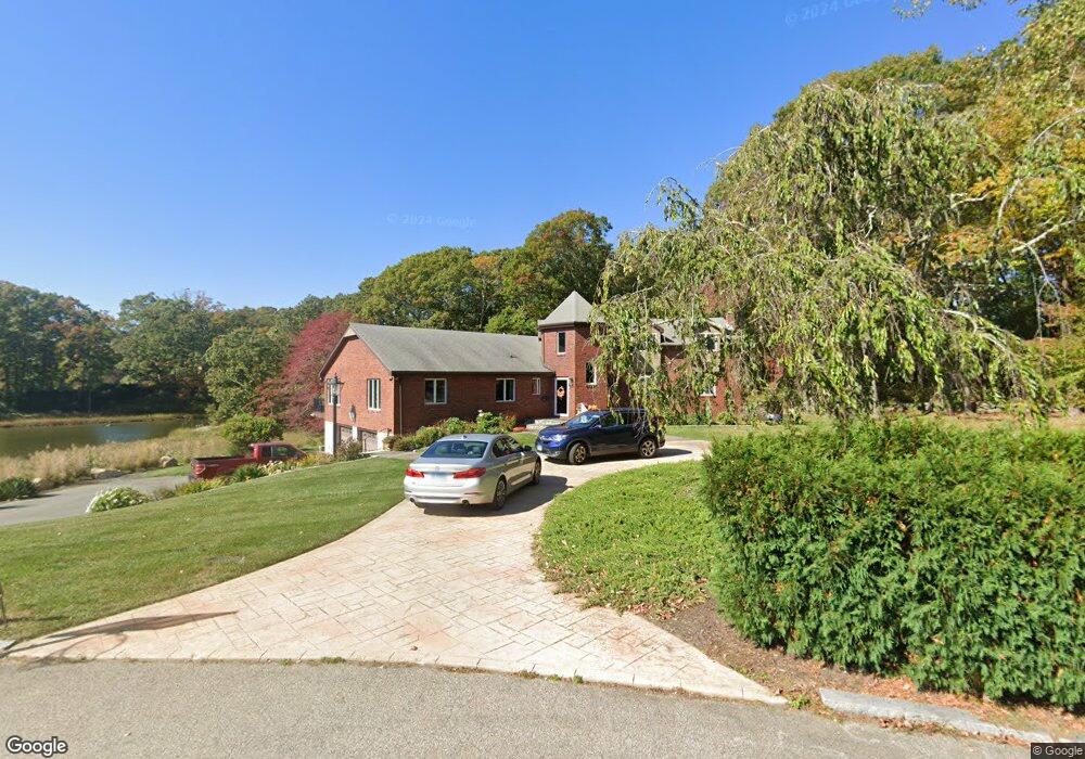 101 Cove View Rd, New London, CT 06320 - photo 1