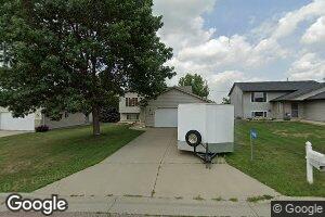 1408 E Old Hickory Place, Sioux Falls, SD 57104