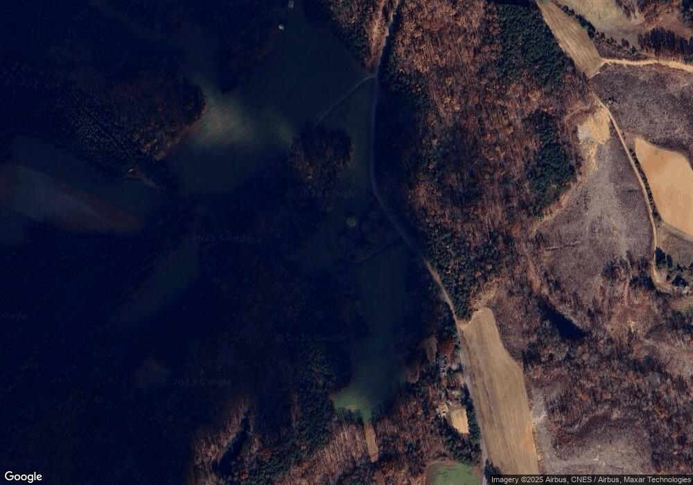 1609 Maple Rd, Callands, VA 24530 - photo 1