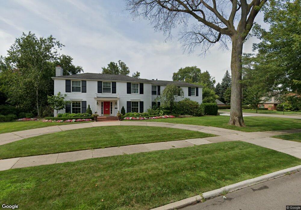 1019 Bishop Rd, Grosse Pointe Park, MI 48230 - photo 1