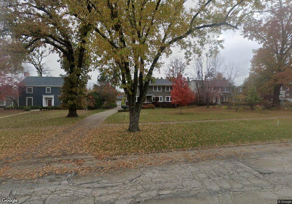 2224 Grande Ave SE, Cedar Rapids, IA 52403 - photo 1