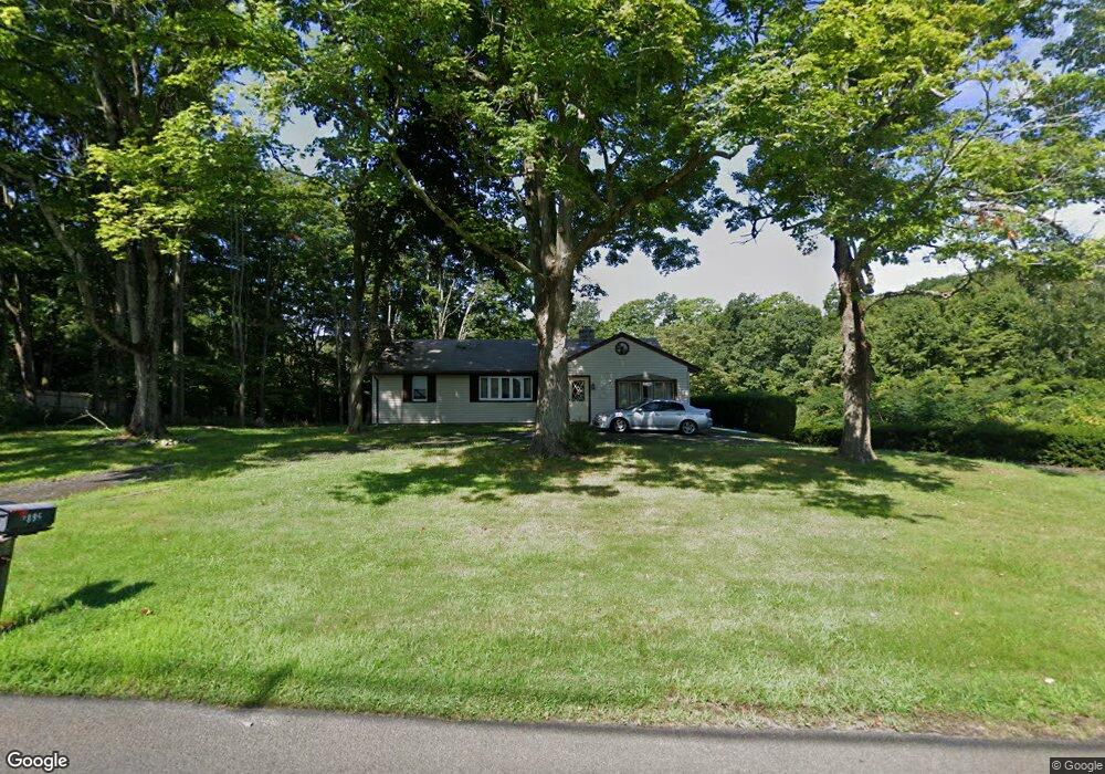 2888 Long Hill Rd, Guilford, CT 06437 - photo 1