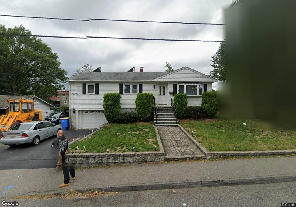 28 Mcauliffe Rd, Randolph, MA 02368 - photo 1