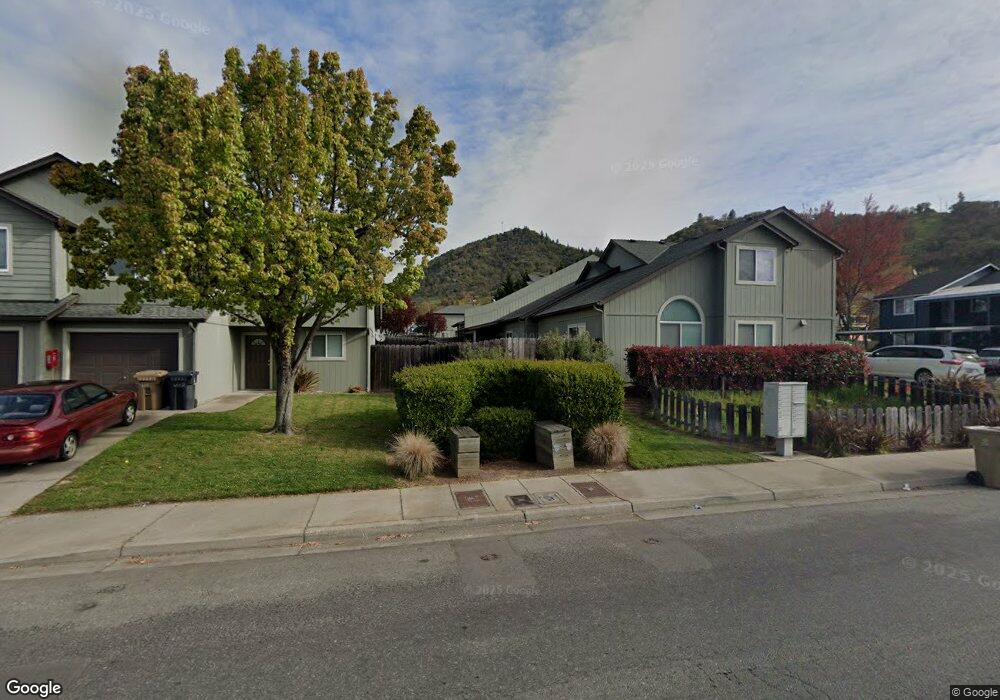 1876 NE Fairview Ave, Grants Pass, OR 97526 - photo 1