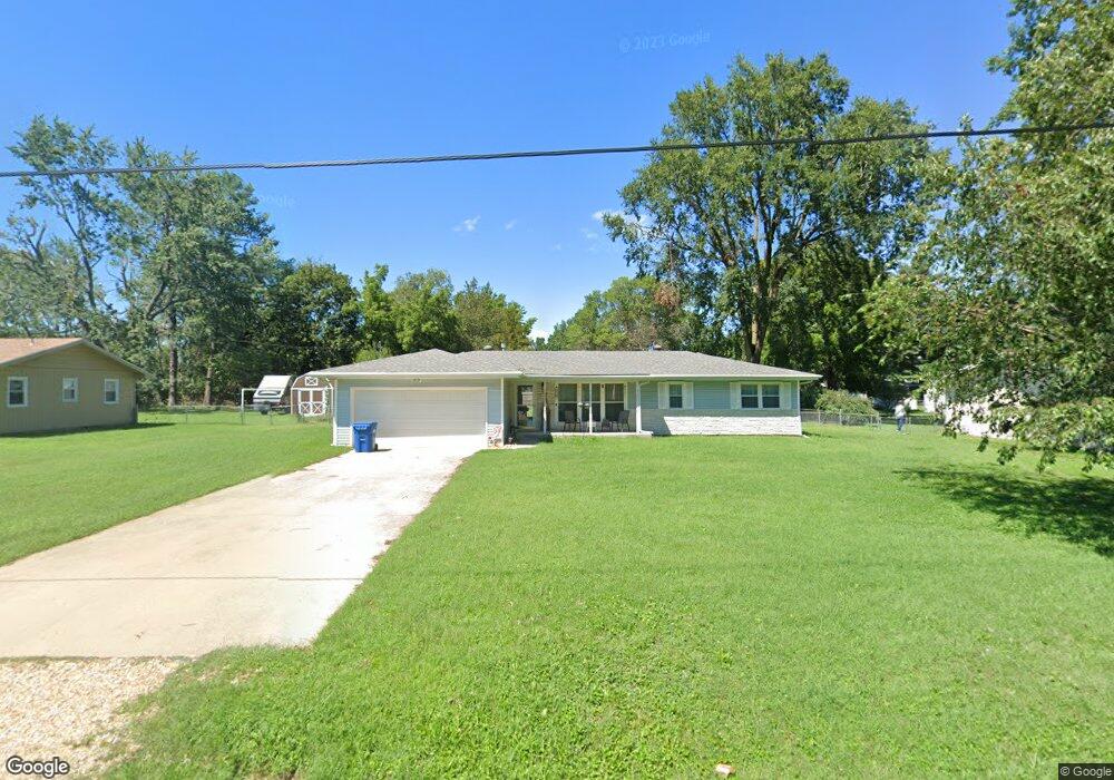 209 W Park St, Nixa, MO 65714 - photo 1