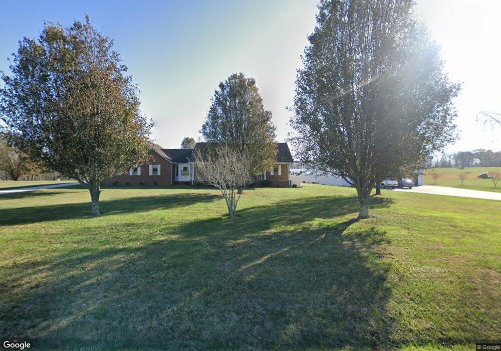 826 Boatman Rd, Cookeville, TN 38506 - photo 1