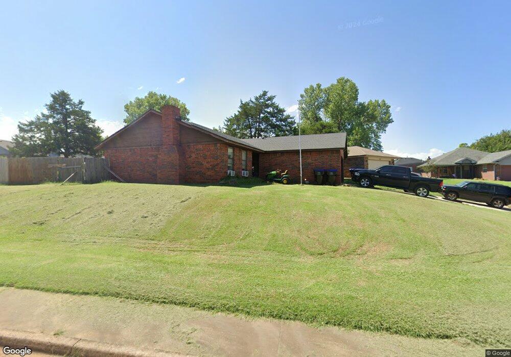 614 Silver Maple Ct, Noble, OK 73068 - photo 1