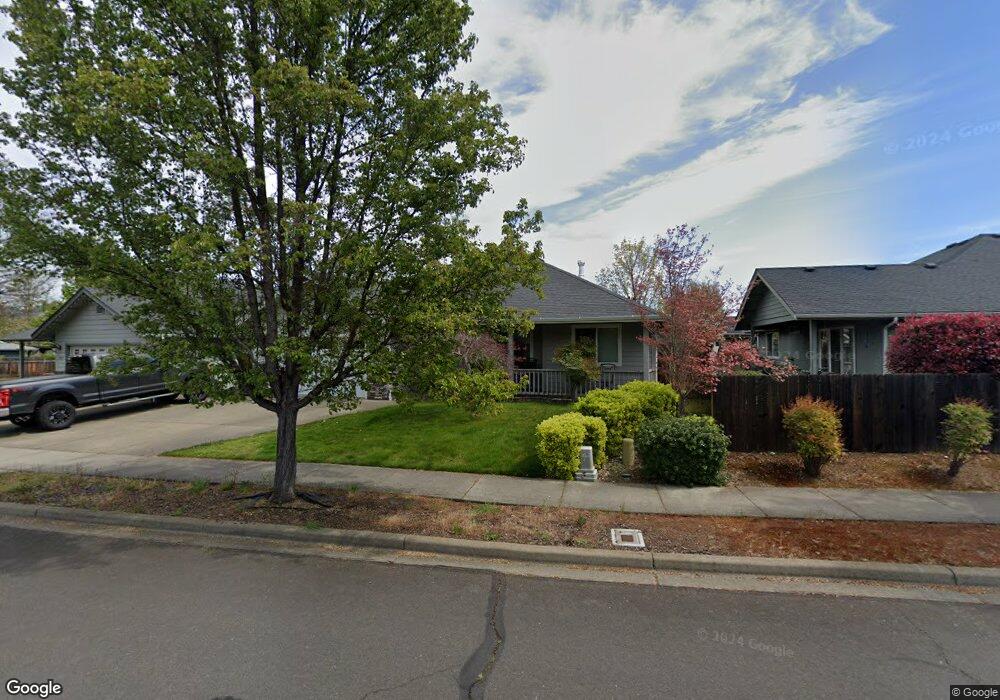 1133 Angler Ln, Grants Pass, OR 97527 - photo 1