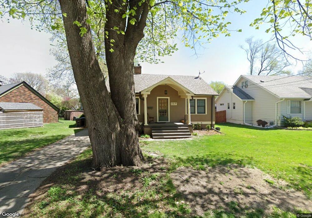 2519 Raymond Dr, Des Moines, IA 50310 - photo 1