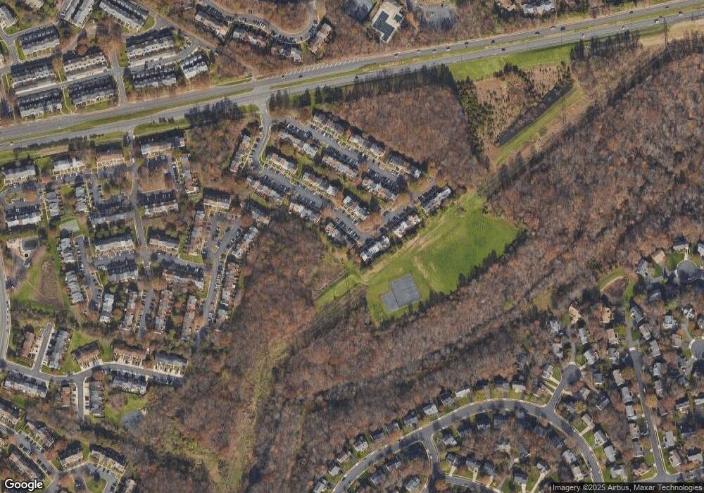 13841 Laura Ratcliff Ct, Centreville, VA 20121 - photo 1