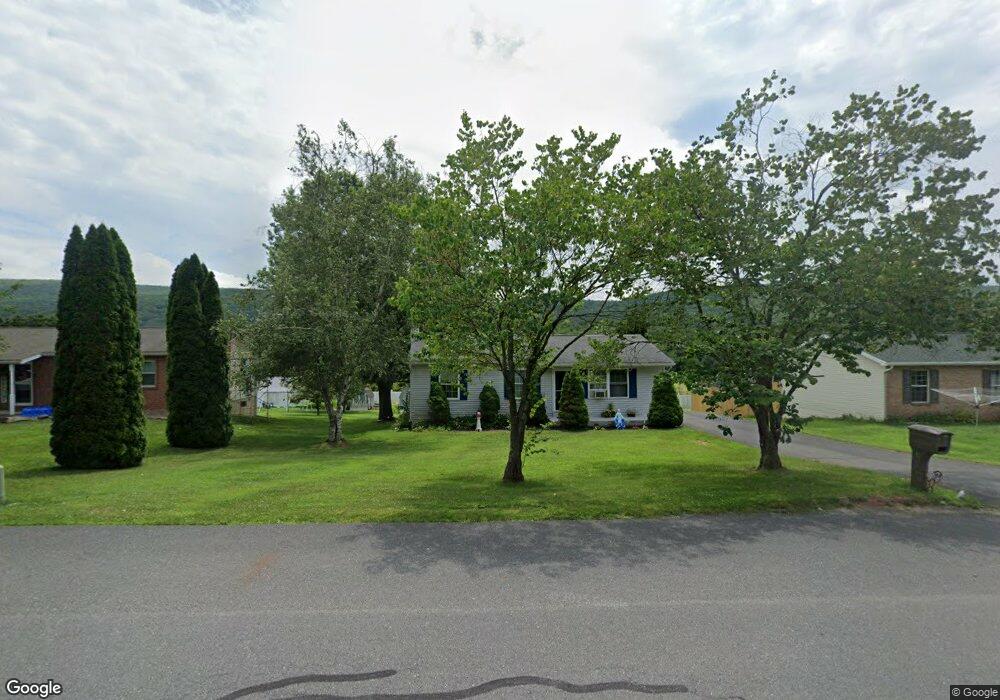 126 Lenker Dr, Williamstown, PA 17098 - photo 1