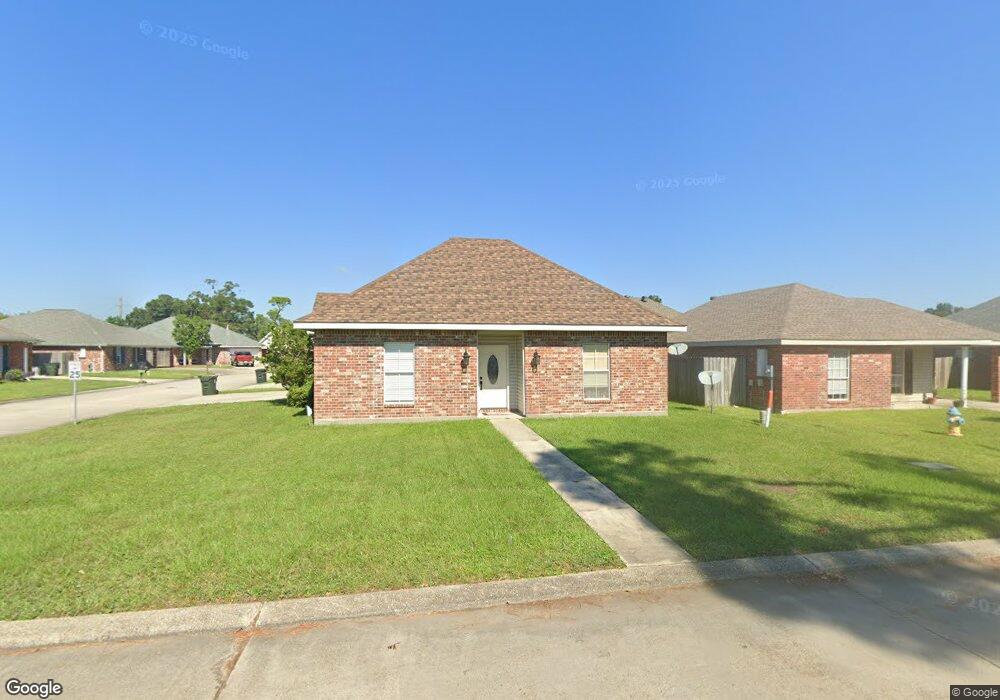 325 Monarch Dr, Houma, LA 70364 - photo 1