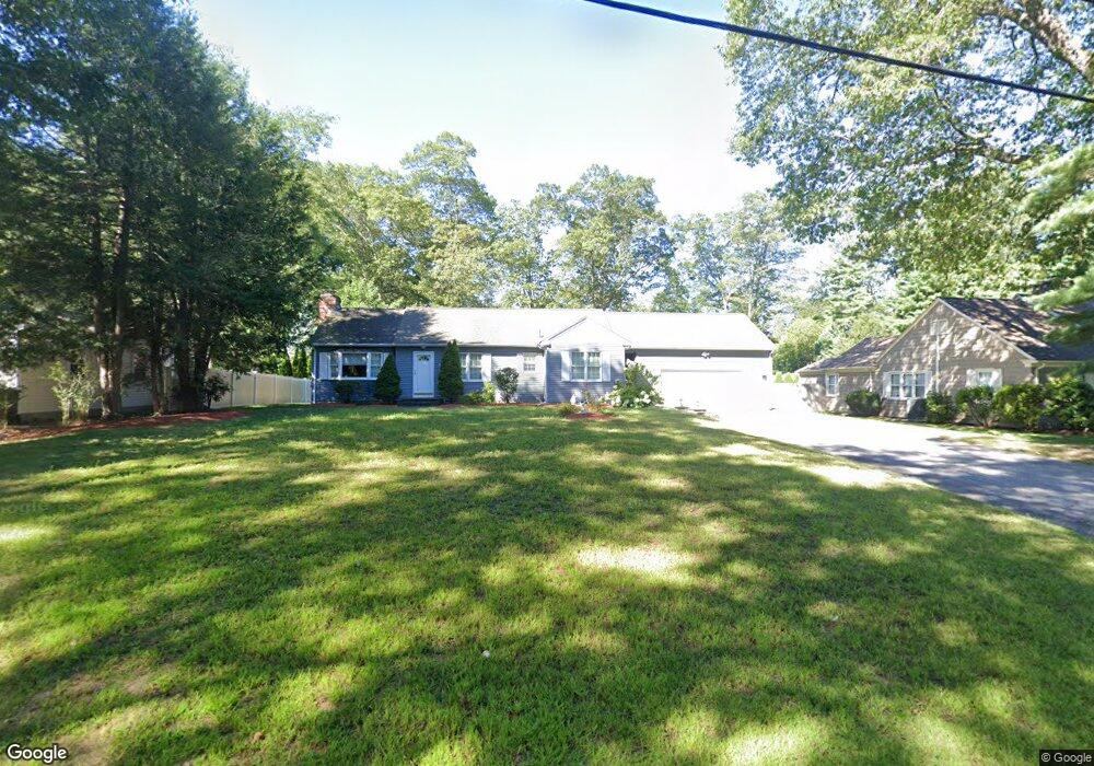 11 Maplecrest Dr, Greenville, RI 02828 - photo 1