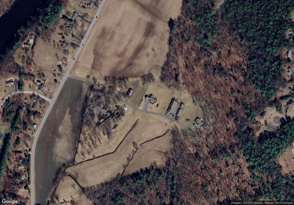 405 Charles Bancroft Hwy, Litchfield, NH 03052 - photo 1