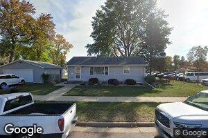 1015 E 2nd St, Canton, SD 57013