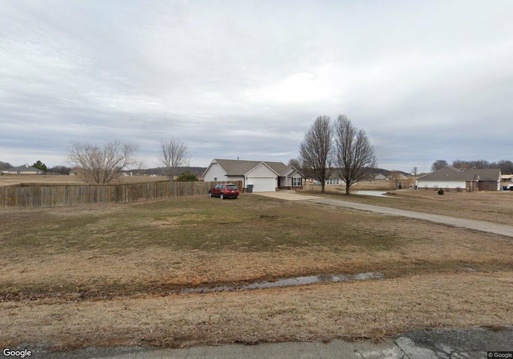 14353 S Hackamore Rd W, Claremore, OK 74019 - photo 1