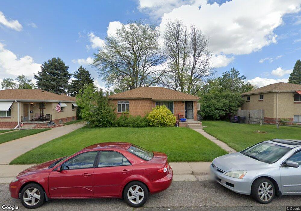 2592 S Uno Way, Denver, CO 80219 - photo 1