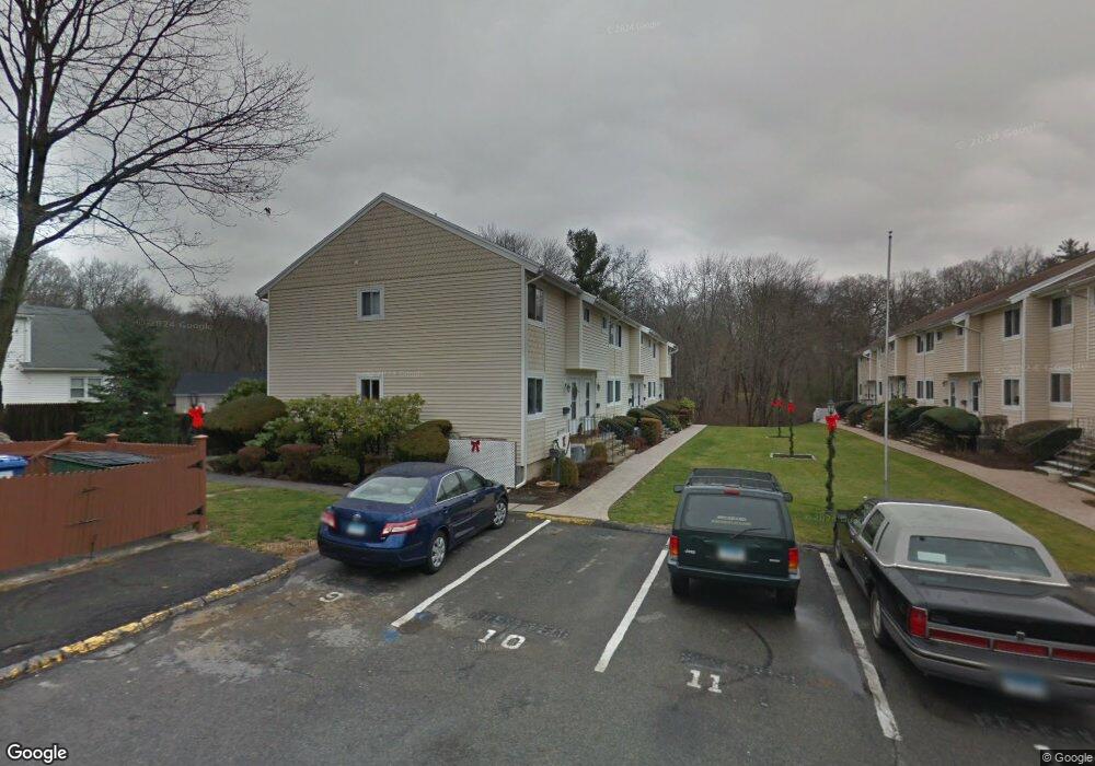 75 Cos Cob Ave unit 12, Cos Cob, CT 06807 - photo 1