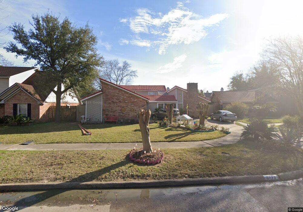 6119 Vinewood Dr, Houston, TX 77088 - photo 1