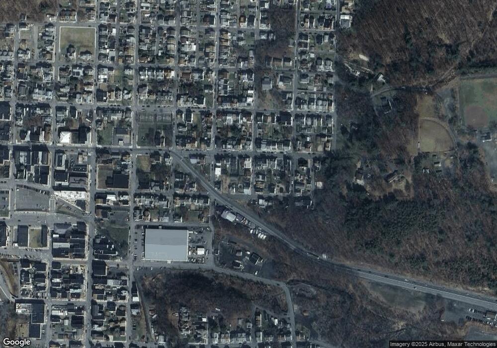 714 N Cherry St, Shamokin, PA 17872 - photo 1