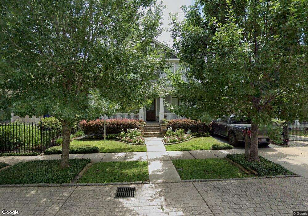630 E 10th 1/2 St, Houston, TX 77008 - photo 1