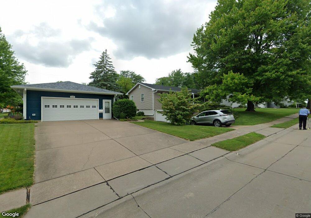 4610 N Main St, Davenport, IA 52806 - photo 1