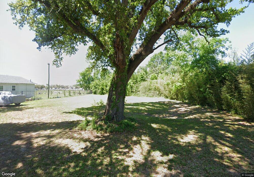 702 1/2 S Cherry St, Lake Charles, LA 70601 - photo 1