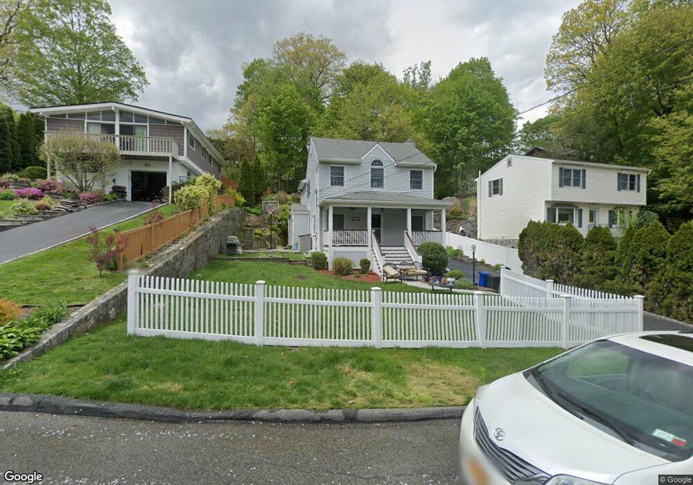 56 Woodland Rd, Pleasantville, NY 10570 - photo 1